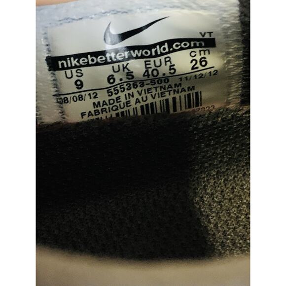 Nike Air Max 2013 Women's Size 9 Purple Violet lightly used Pegasus 555363-500 - Picture 8 of 8